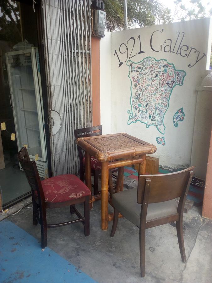 1921 Art Gallery & Travel Lodge George Town Eksteriør billede